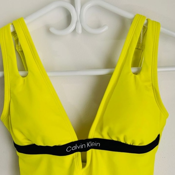 🎗️💛Calvin Klein XS Yellow Flashy  One-piece 💛🎗️ - Picture 8 of 13